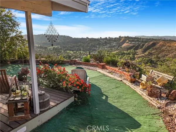 23777 Mulholland Hwy SPC 60, Calabasas, CA 91302