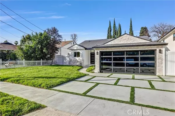 Sherman Oaks, CA 91401,13021 Killion Street