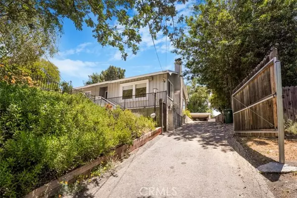 Woodland Hills (los Angeles), CA 91364,22960 Crespi Street