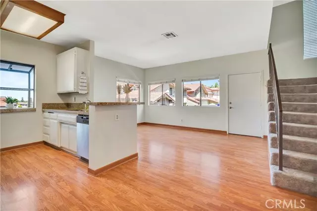 Thousand Oaks, CA 91362,62 Maegan Place #4