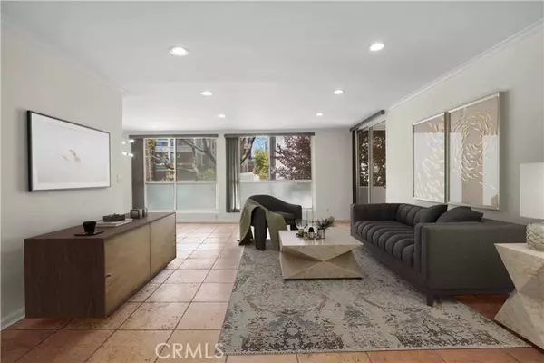 Brentwood, CA 90049,11970 Montana Avenue #102