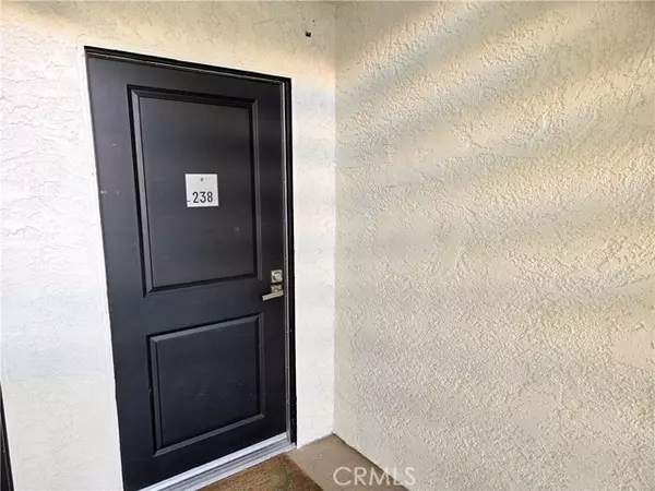 Calabasas, CA 91302,4734 Park Granada #238