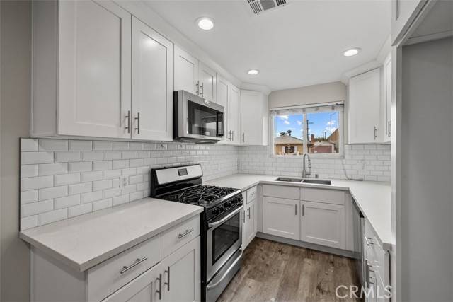 Arleta (los Angeles), CA 91331,13339 Bonanza Street