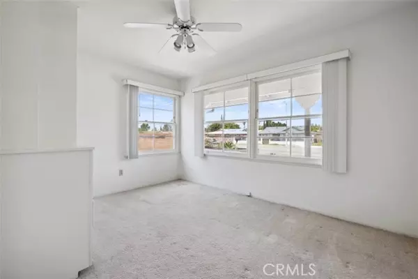 Sun Valley (los Angeles), CA 91352,13126 Roscoe Boulevard