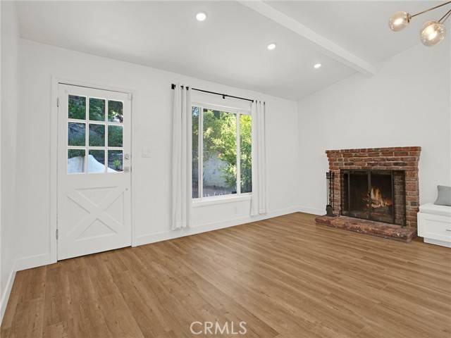 Woodland Hills (los Angeles), CA 91364,5338 Campo Road