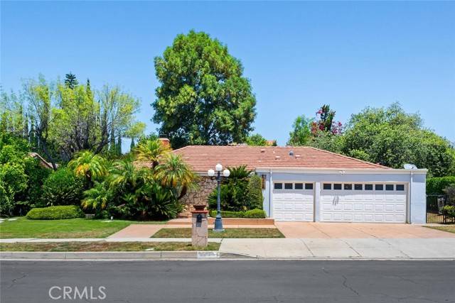 20451 Bermuda Street, Chatsworth (los Angeles), CA 91311