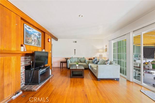 North Hollywood (los Angeles), CA 91605,7426 Lemp Avenue