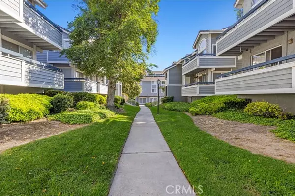 Canyon Country (santa Clarita), CA 91351,26966 Flo Lane #318