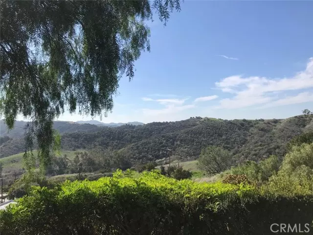 Topanga (los Angeles), CA 90290,1145 Apache