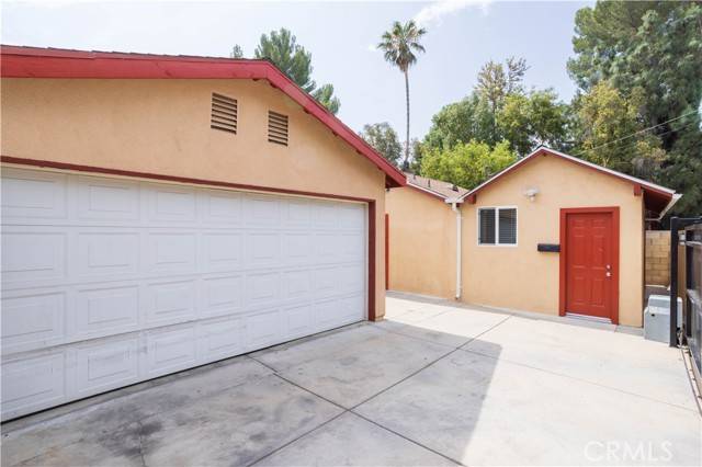 Canoga Park (los Angeles), CA 91303,7343 Owensmouth Avenue