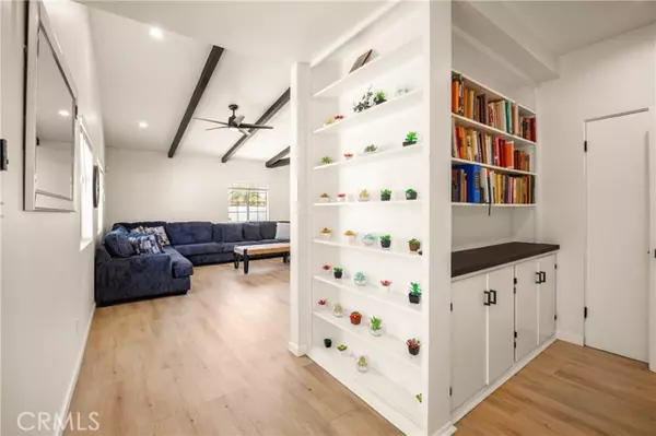 Palm Springs, CA 92264,589 S Mountain View Drive