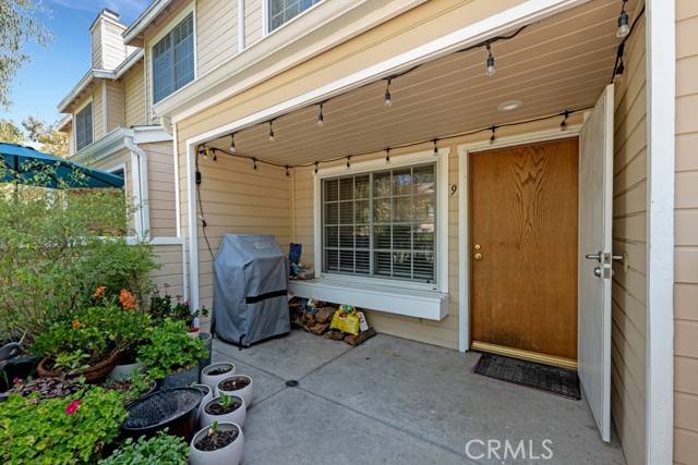 Van Nuys (los Angeles), CA 91406,7038 De Celis Place #9