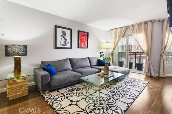 West Hollywood, CA 90048,141 S Clark Drive #326