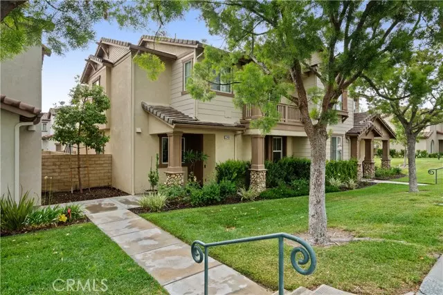 Valencia (santa Clarita), CA 91354,27451 Acacia Drive