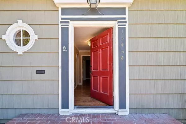 Sherman Oaks, CA 91403,15454 Sutton Street