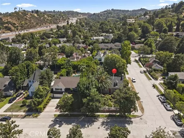 Sherman Oaks, CA 91403,15454 Sutton Street