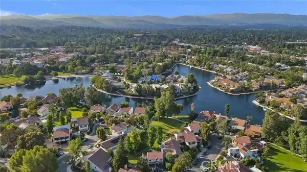 Calabasas, CA 91302,4352 Park Corona
