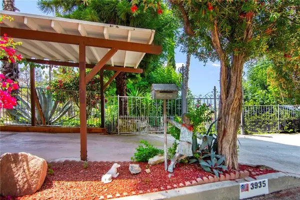 Sherman Oaks, CA 91423,3935 Oakfield Drive