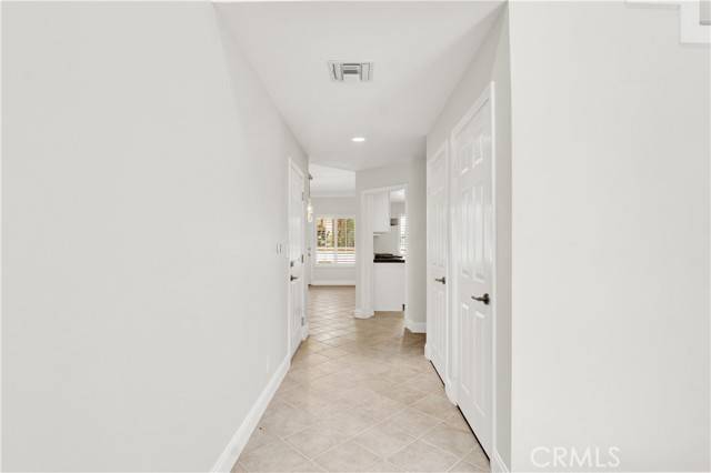 Encino (los Angeles), CA 91316,5200 White Oak Avenue #52