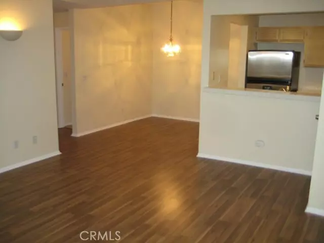 Valencia (santa Clarita), CA 91355,24105 Del Monte Drive #452