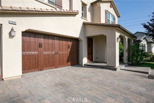 Saugus (santa Clarita), CA 91350,19680 Griffith Drive