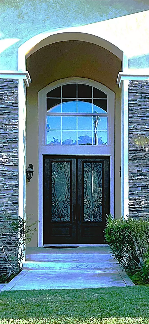 23540 Lull Street, West Hills (los Angeles), CA 91304