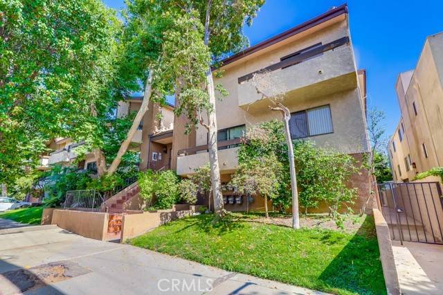 12330 Magnolia Boulevard #108, Valley Village, CA 91607