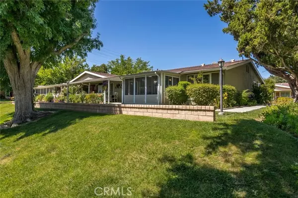 Newhall (santa Clarita), CA 91321,19124 Avenue Of The Oaks #A
