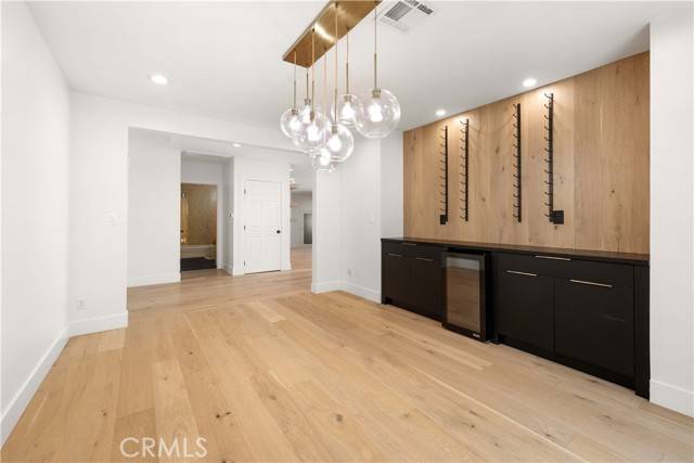 Tarzana (los Angeles), CA 91356,5406 Rhea Ave