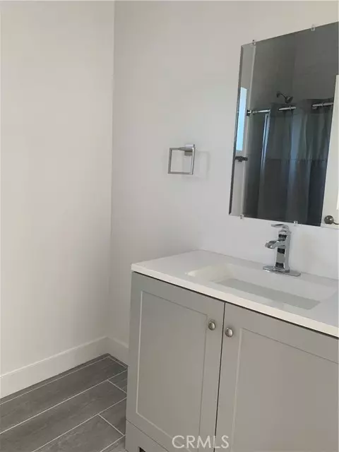 Sylmar (los Angeles), CA 91342,14487 Foothill Boulevard #1