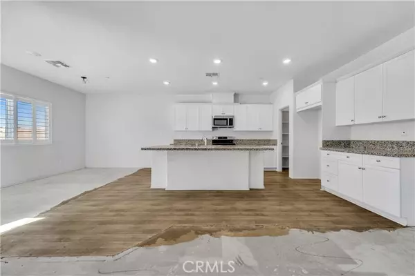 Bakersfield, CA 93311,10305 Yukon River Avenue