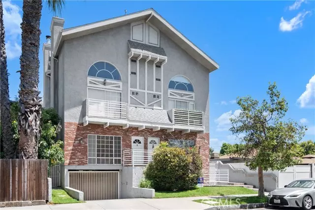 Sherman Oaks, CA 91403,14853 Hartsook Street #106