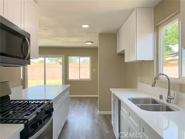 Lancaster, CA 93535,45541 Sancroft Avenue
