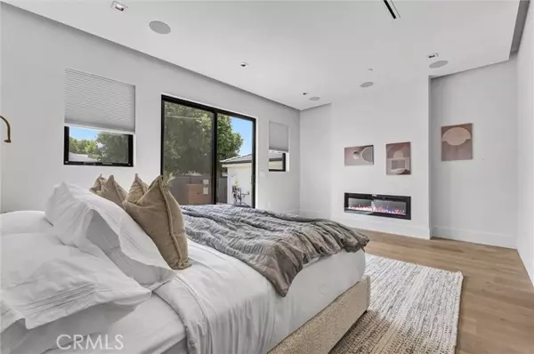 North Hollywood (los Angeles), CA 91606,6238 Babcock Avenue
