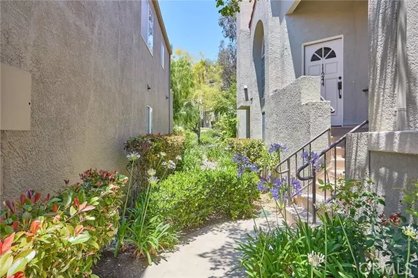 Chatsworth (los Angeles), CA 91311,11244 Sierra Pass Place