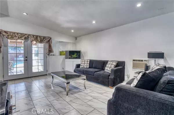 Sylmar (los Angeles), CA 91342,14901 Polk Street
