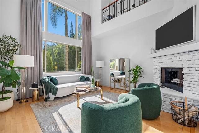 Tarzana (los Angeles), CA 91356,18330 Hanan Court