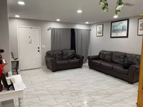 Palmdale, CA 93591,38950 164th Street