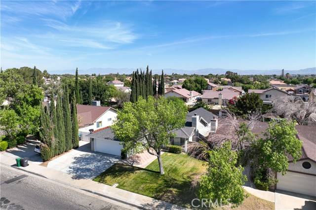 514 E Avenue J9, Lancaster, CA 93535