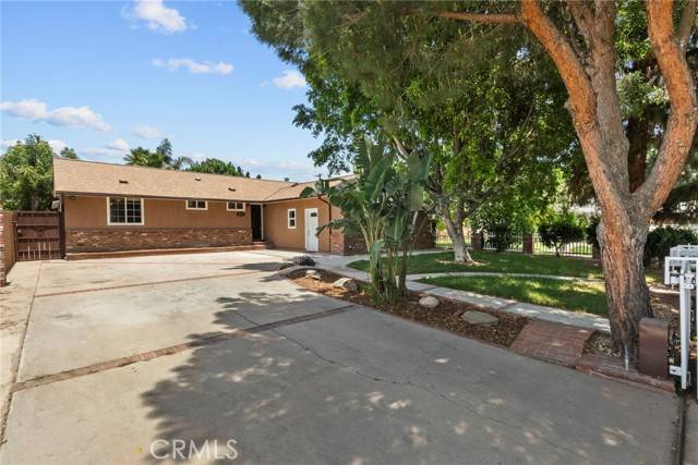 Granada Hills (los Angeles), CA 91344,15711 Hiawatha Street