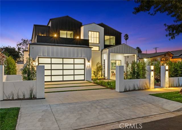 Encino (los Angeles), CA 91316,5945 Hesperia Avenue