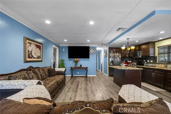 Palmdale, CA 93550,3255 E Avenue R #34