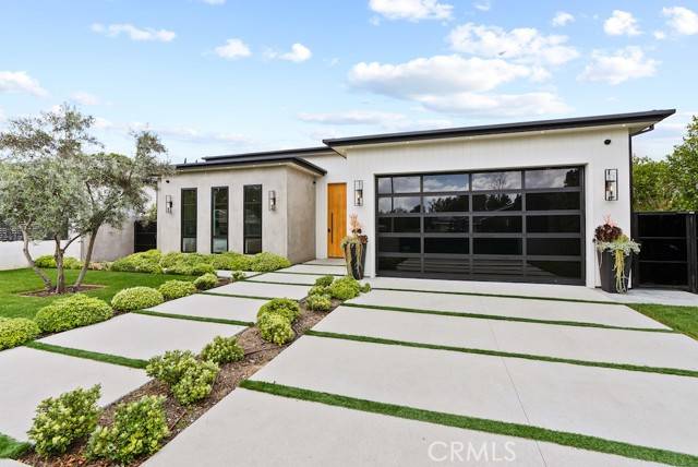 Tarzana (los Angeles), CA 91356,5727 Cahill Avenue