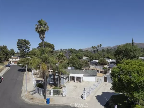 Granada Hills (los Angeles), CA 91344,17256 Kalisher Street