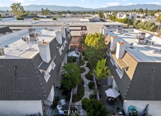 17937 Magnolia Boulevard #18, Encino (los Angeles), CA 91316