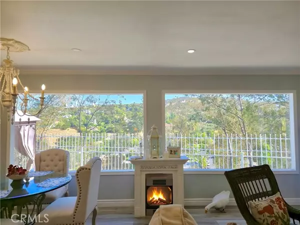 Calabasas, CA 91302,23777 Mulholland Hwy Spc 73