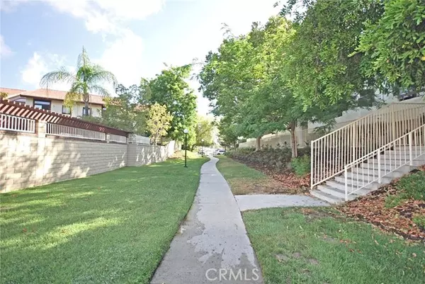Canyon Country (santa Clarita), CA 91387,27979 Sarabande Lane #242