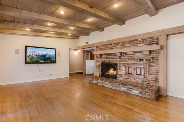 Granada Hills (los Angeles), CA 91344,10430 Balboa Boulevard
