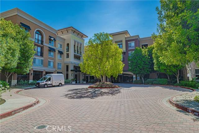 Valencia (santa Clarita), CA 91355,24505 Town Center Drive #7102