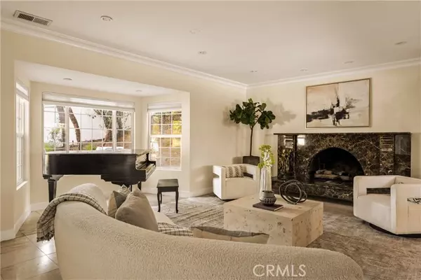 Woodland Hills (los Angeles), CA 91364,20286 Allentown Drive
